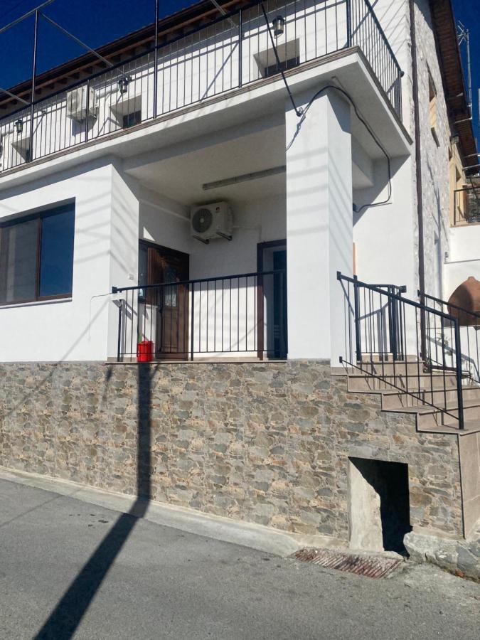 Ferienwohnung Theonikoshouse Agros Exterior foto